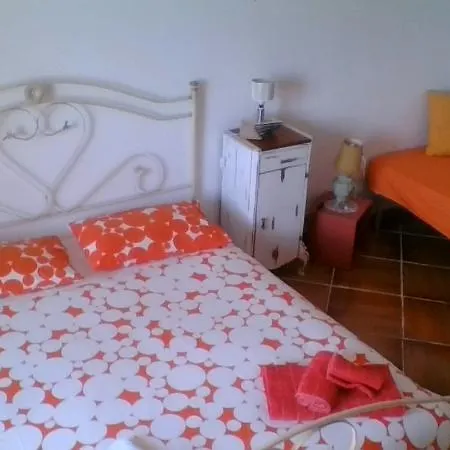 Ananas 2* Bari